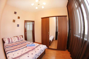 Uiutnaia 2-komn. kvartira pr-kt Dostyk 162